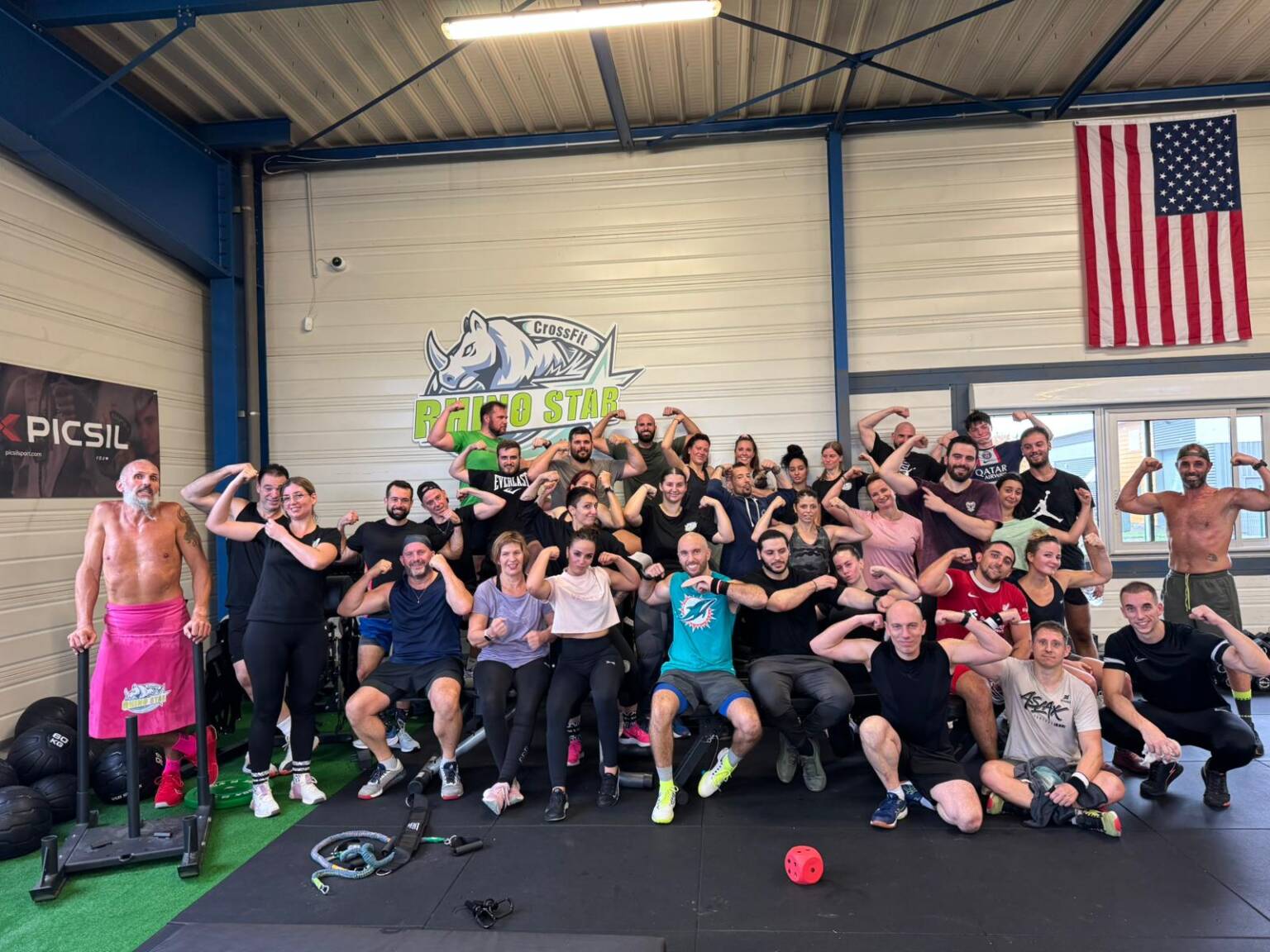 Communauté CrossFit Rhinostar - Santé, Force et Performance CrossFit, communauté CrossFit, entraînement fonctionnel, fitness Dreux, coaching sportif, santé, performance, force, esprit d'équipe